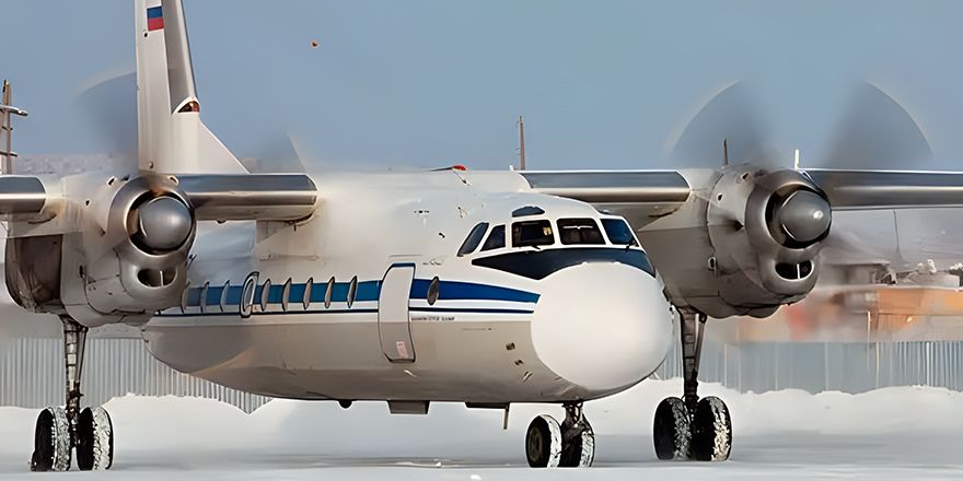 Avião cai na Rússia com 49 pessoas a bordo